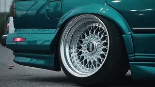 BMW E30 2
