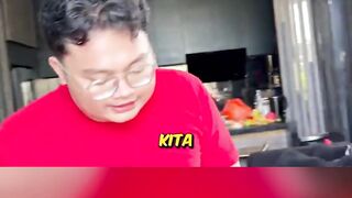 DIKASIH ES BATU LANGSUNG MUNTAH?! 😱 #shorts