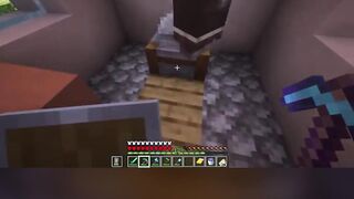 VILLAGER DIJEBAK DI LUBANG?! 😂 #shorts