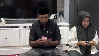 Husband and Wife surprise😃😃