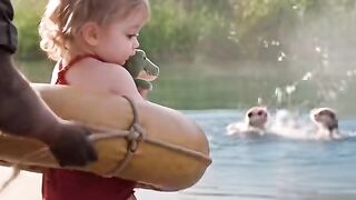 The crocodile father finds his daughter