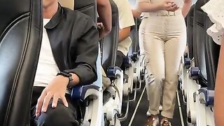 Pramugari super air jet hitung jumlah penumpang.mp4