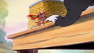 Jerry Used High Heels As Fish Bait… And Spike Took the Blame! 👠🐟