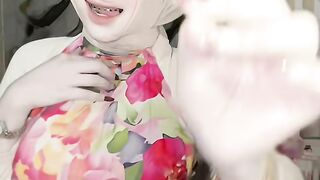 hijabi 10