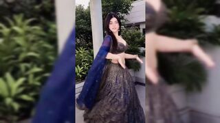 Indian Girl Aashi Dance 4