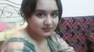Rato ko uth uth kr jin ky lia rotay hy