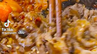 Mukbang All