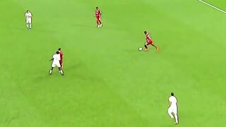 Hyeon-Gyu oh mencuri bola dan catak gol!