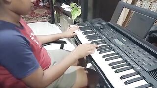 Playing music from keyboard