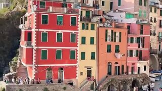 Fakta Menarik CINQUE TERRE