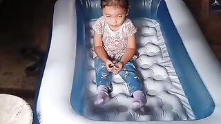 “My Granddaughter’s New Swimming Pool Is Her New Favourite Place! 😂💦👧❤️”