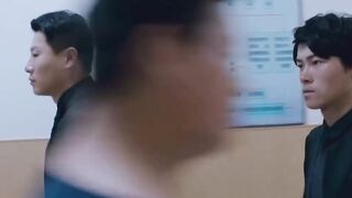 She Realizes Someone Is Following Her… Who Is Behind It? | Shell Girl