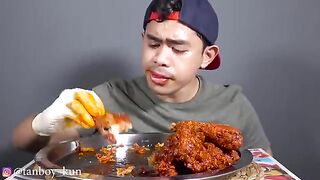 Part 4 mukbang chicken burger McDonald and Samyang