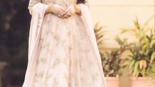 Sarah Khan ✨ A Beauty That Never Fades 🦋 #SarahKhan #PakistaniDrama #lenaandtena