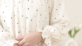 kemeja polkadot nyaman di pakai dan cantik