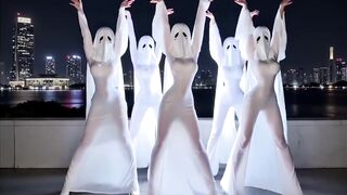 Dancing Scary Ghost 👻