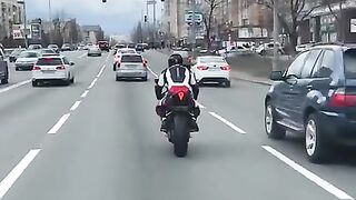 Открыл мото сезон