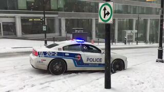 Скользкая Канада