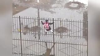 Угадайте  какая это страна. Пишем в коменты