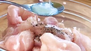 Куриное филе под соусом