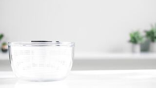 OXO Good Grips Salad Spinner, Green, Large