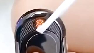 Electronics gadget