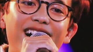 Such an amazing voice ????