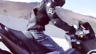 Ambiance voiture moto ????