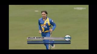 Shoaib Akhtar Bowling @ the Age of 40 | Sachin's Blasters v Warne's Warriors 2015 | 1st T20 New York