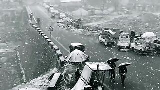 Snow Fall in Malam Jaba