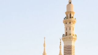 آنکھ میری ہر وقت تجھ سے لڑی رہتی ھے۔ Aankh Meri har waqat tuj SY lari Rehti Hy.