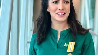 Mehwish hayat VIRAL video