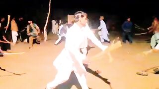 Sarikie jhumr