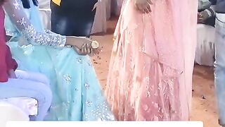 Cute girl dance in shadi