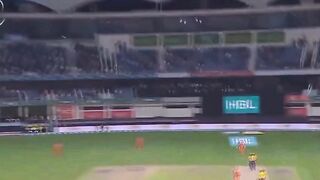Shahid Afridi Best Sixes