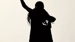 Dhonday Akhiyan song