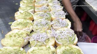 Special Egg Shami Burger | Famous Double Anda Bun Kabab | Street Food of Karachi Pakistan