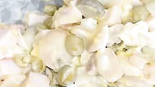 Салат - копчёный горох