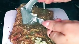 Запечённый рулет из свинины