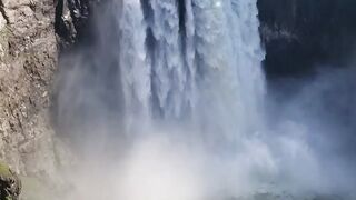 Som da cachoeira