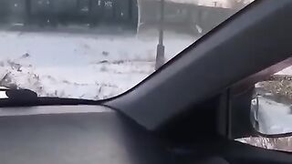 Сегодня в Алтайском крае грузовой поезд  сбил автомобиль и «зацепил» его за вагон.