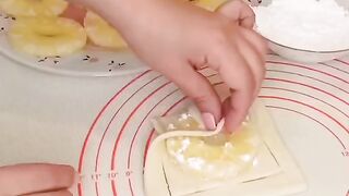 Печенье с ананасами