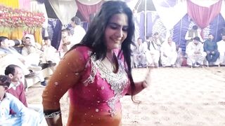 Simran_Shazadi_Super_Latest_Dance 2023