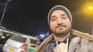 Rabeet sy li treet vlog