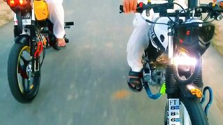 Honda 125 Full Action