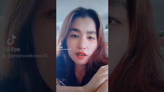 im trying to upload my tiktok