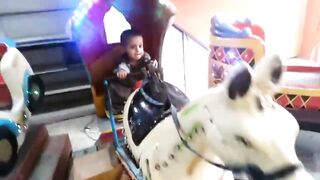 lakadi  ki kathi kathi pe ghoda