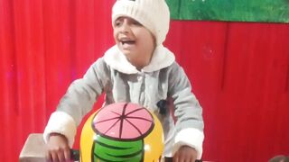 Hajib e Zahra enjoy the Jula on Bin Khalid Plaza Gambat