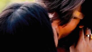 Best kissing clip