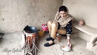 Crispy Cuilflower pakora recipe ||Aleeza sehr||